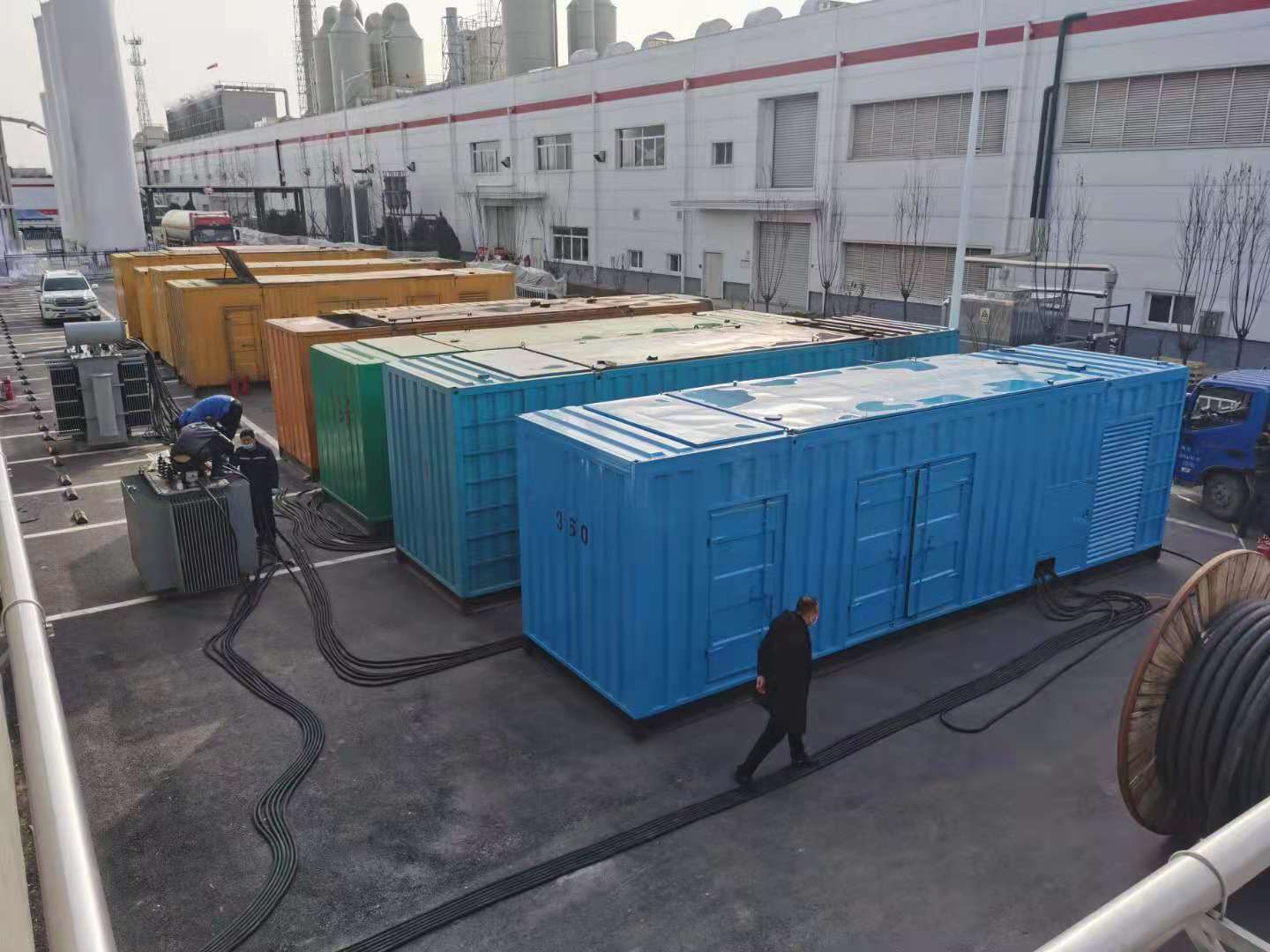 召陵发电机出租-两相发电机与三相发电机有何区别?
