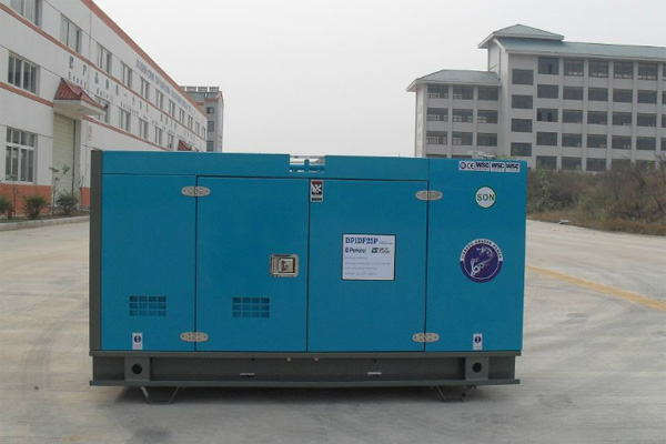 召陵发电机租赁如何正确安装空气滤清器？