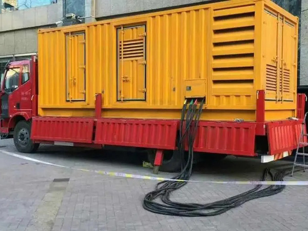 召陵如何确定水冷式机油散热器密封件的规格型号？
